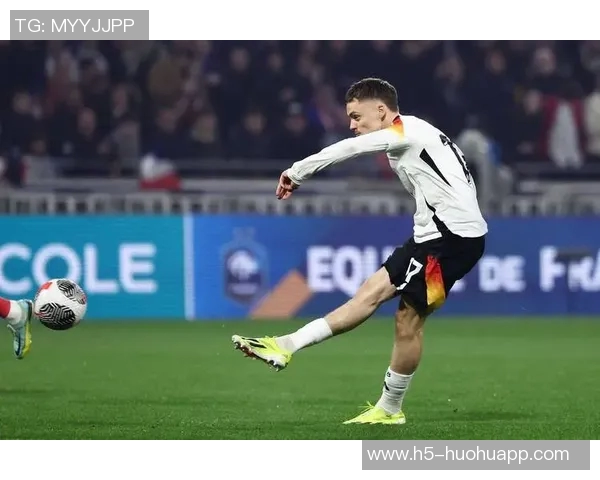 法尔克透露赫内斯对施洛特贝克的欣赏与拜仁引援条件